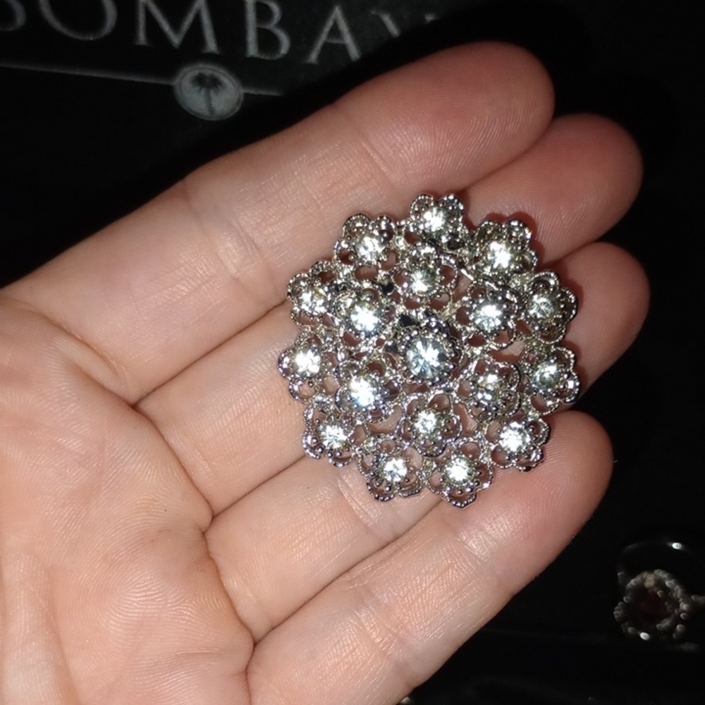 Elegant Silver  And Diamond Floral Brooch